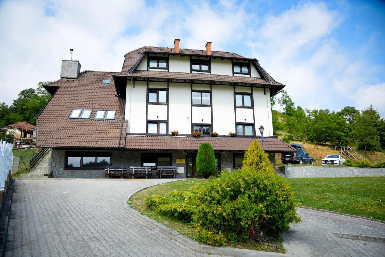 Villa Mramor Brzeće Esterno foto