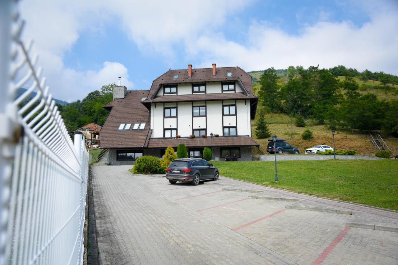 Villa Mramor Brzeće Esterno foto